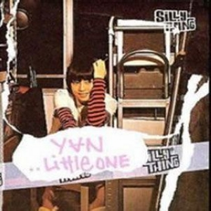 美女黑丝裸腿搞鸡巴
